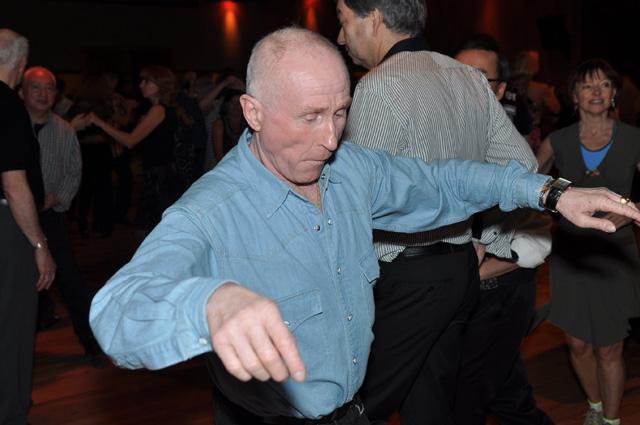 min 2012 11 11 station danse 337